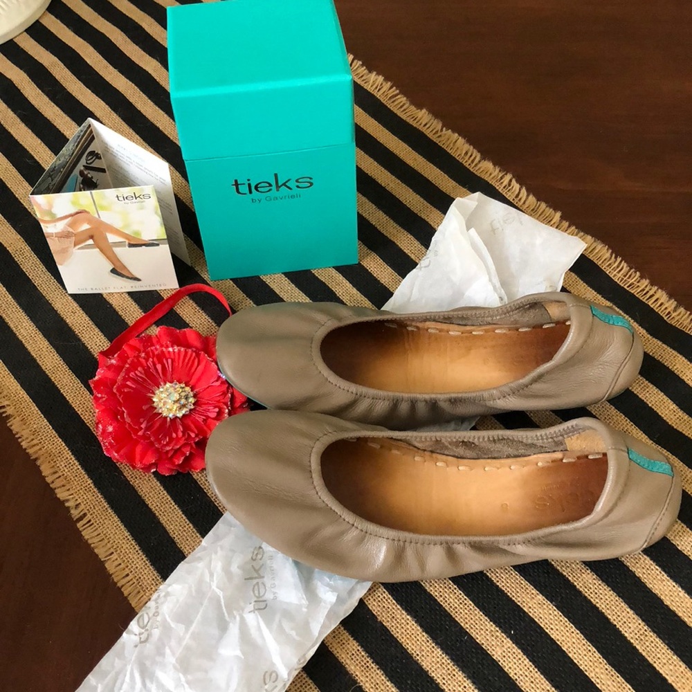 Taupe tieks size 8